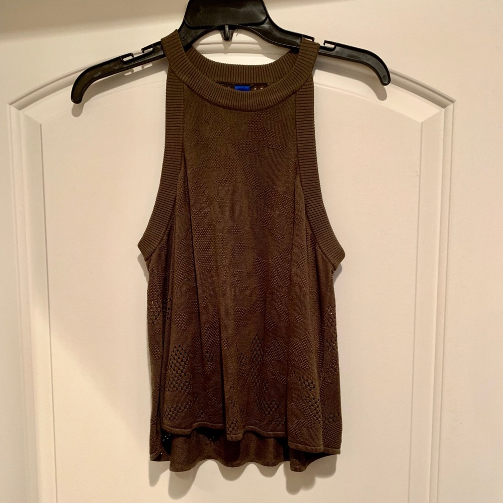 Kit and Ace Cropped Swing Tank Top